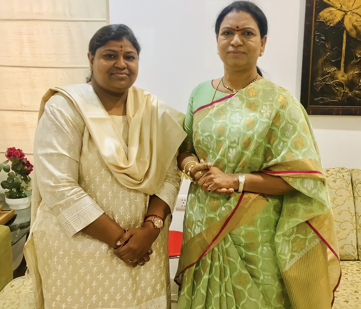 oryxregal's tweet photo. బిజెపి జాతీయ ఉపాధ్యక్షురాలు శ్రీమతి @aruna_dk గారికి జన్మదిన శుభాకాంక్షలు. 💐💐💐 https://t.co/eCoa69g4X7