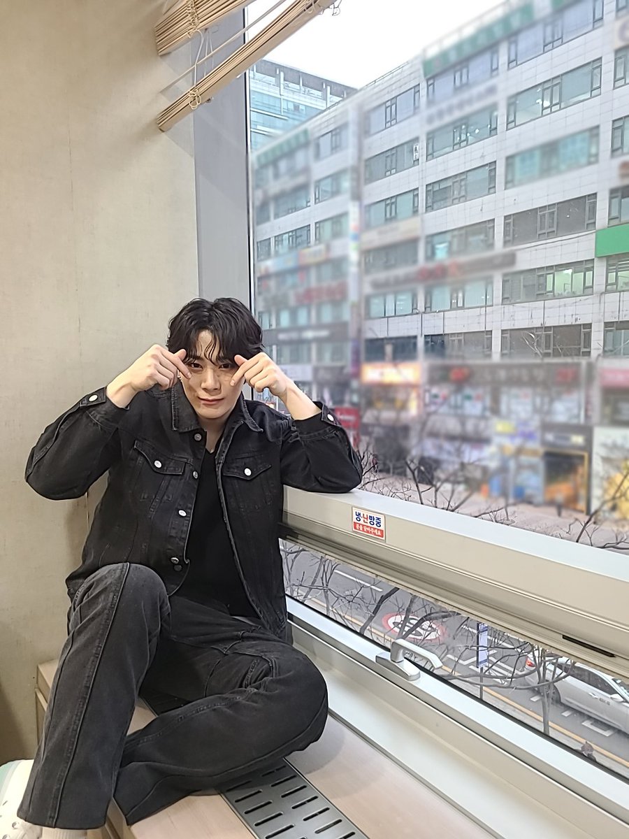 fly__narang's tweet photo. 사랑해 https://t.co/L8n57HY2k8