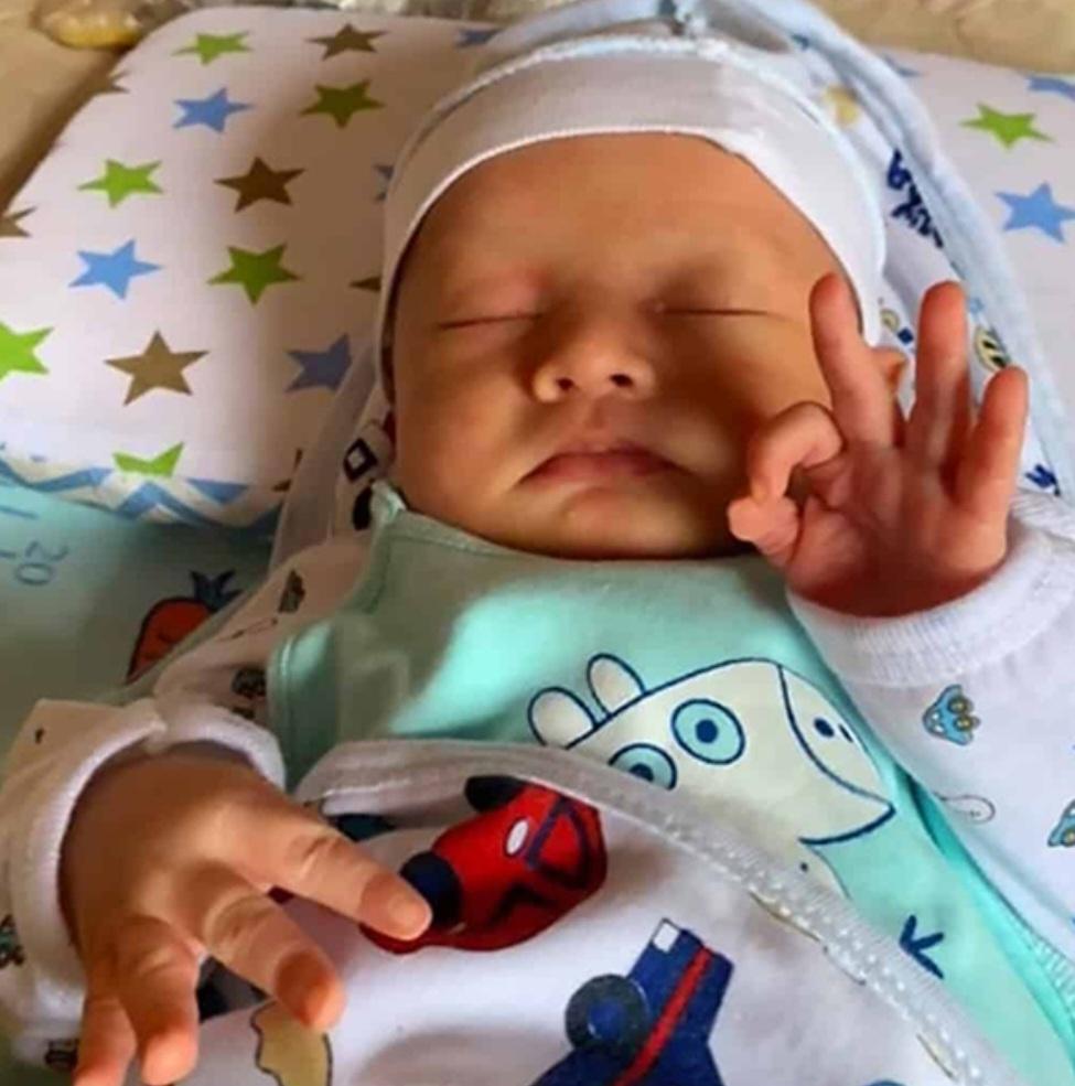 Бүх юм ок. Өглөөний мэнд.