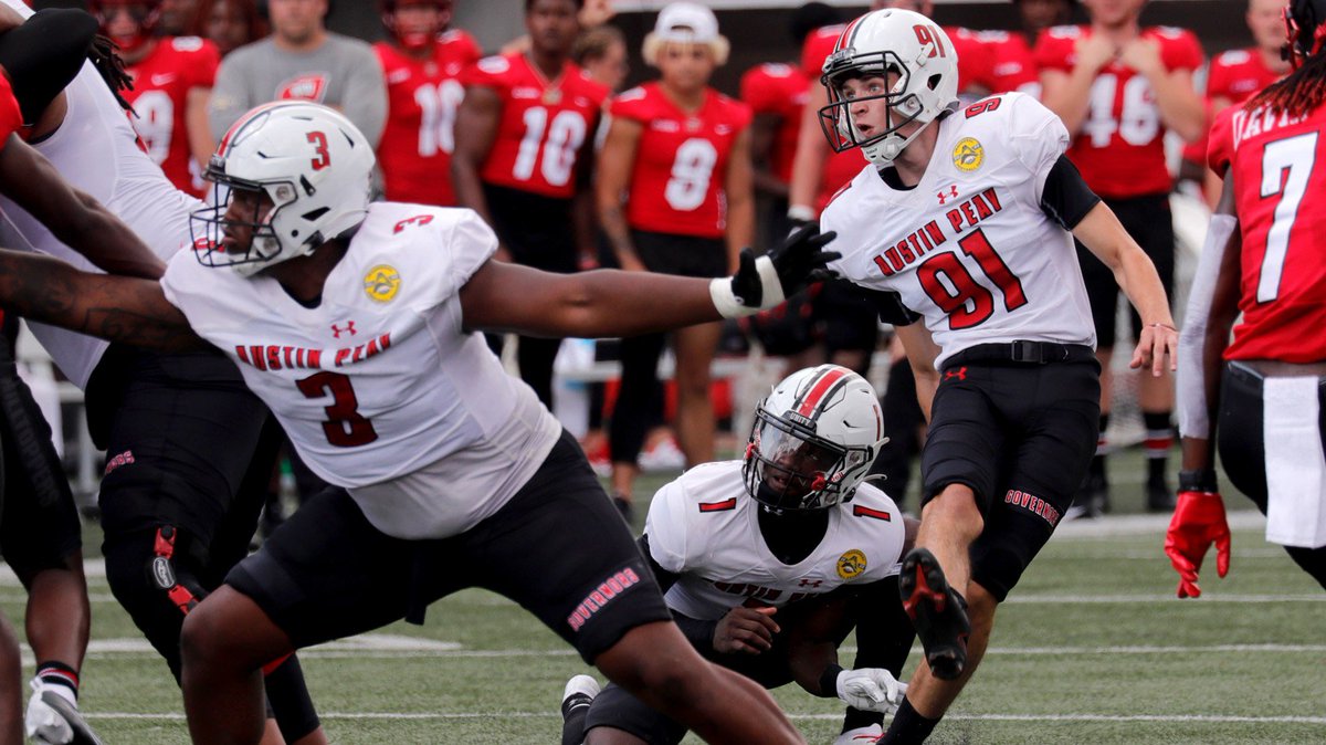 #AGTG Blessed to receive an offer from Austin Peay State University! 

<a href="/CoachPappalardo/">Joe Pappalardo</a> @APSUCoachSW <a href="/CoachJDulaney/">Jajuan Dulaney</a> <a href="/MadduxTrujillo/">Maddux Trujillo</a> <a href="/HKA_Tanalski/">Adam</a> <a href="/KohlsKicking/">Kohl's Kicking Camps</a>