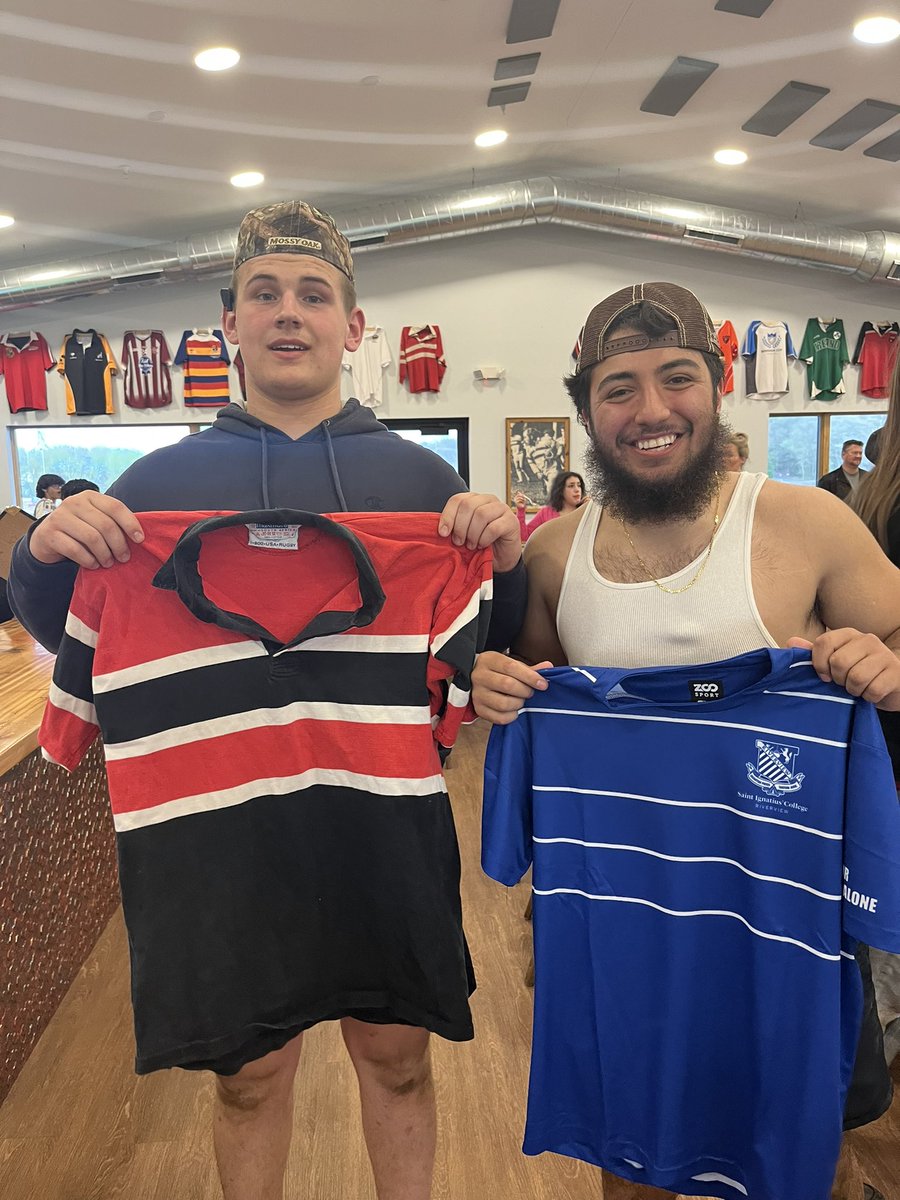 PatriotsRugby's tweet photo. We were short dudes and took a beating today but it was all smiles at the social afterward! Our Man Of The Match @BradeyPrzeracki on the left, Palm Beach Buffalo MOTM on the right. #manofthematch https://t.co/f3Om8wdWlu