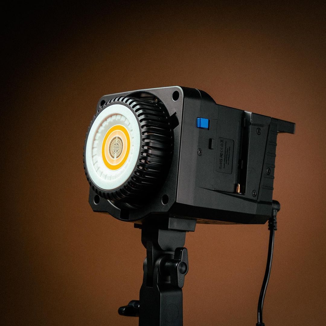 Sutefoto's tweet photo. Sutefoto P100rgb Review Video
P100RGB Video is a great budget RGB option to check out!
📸By:Ben Gleason
Click the link in Bio: https://t.co/0h9sA4Ajnm

#Sutefoto #studiolight #videolight #continuouslighting https://t.co/W5ZlvPAA7K