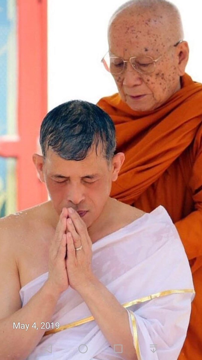 TeddyKung's tweet photo. ข้าพระพุทธเจ้า ขอถวายพระพร ขอให้พระองค์ทรงพระเจริญยิ่งยืนนานพระพุทธเจ้าข้า #วันฉัตรมงคล #CoronationDay #วันพระราชพิธีบรมราชาภิเษก #รัชกาลที่๑๐แห่งราชวงศ์จักรี #เรารักสถาบันพระมหากษัตริย์ #LongLiveTheKing #KINGRAMAX 🙏😊 https://t.co/IaadRi6lRH