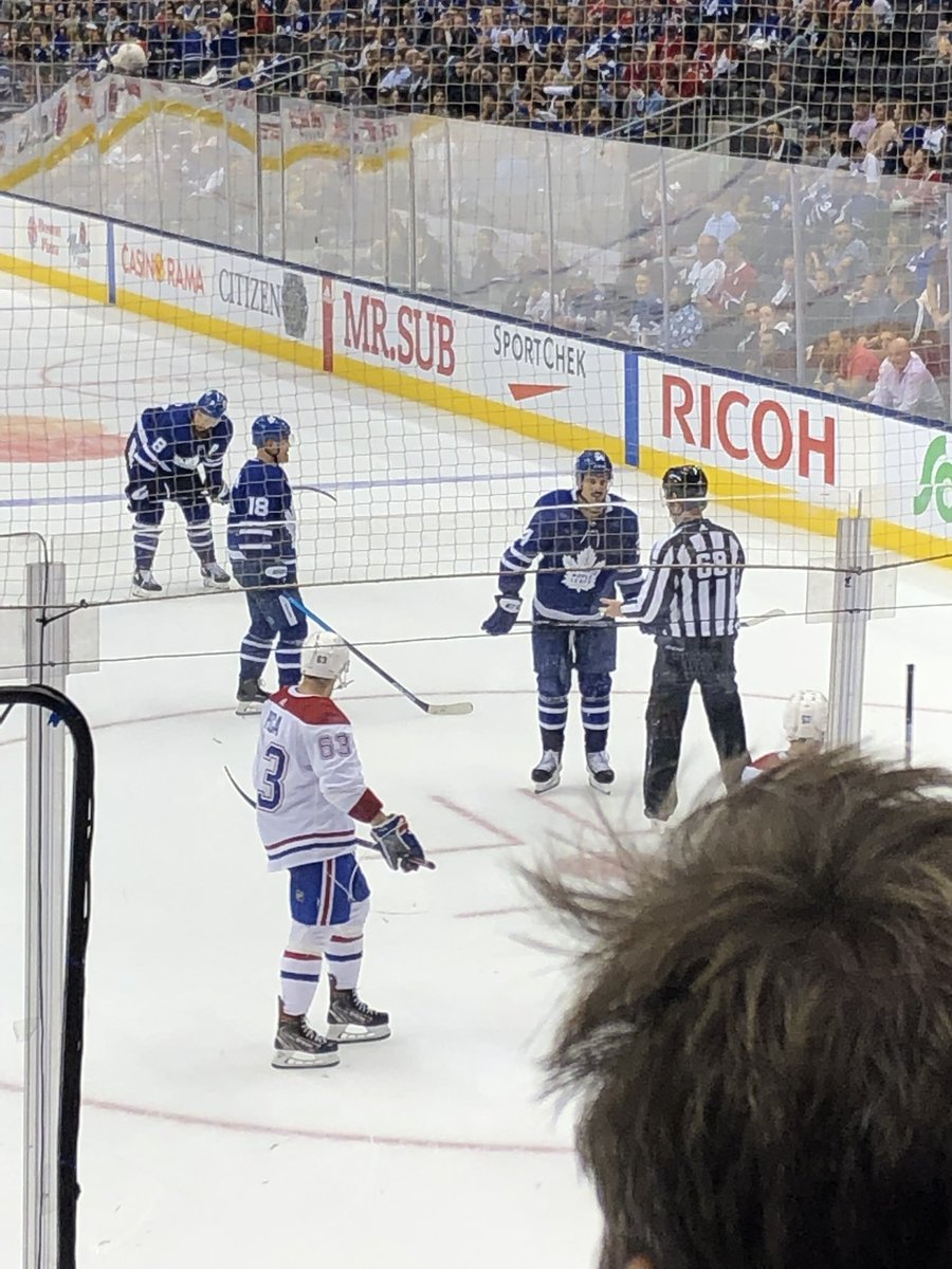 cece_alexandra's tweet photo. @TheFordFANatic @MapleLeafs @LGCanada Yes yes yes yes! Hope you saw all my posts! Completed all 5 challenges within 24 hours! Tagged and tweeted! Hopefully I am one of those lucky winners and can bring my dad with me! Here’s some pictures from past leaf games! https://t.co/tJhlh6OhFb