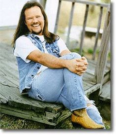 End0Skeleton1's tweet photo. @Travistritt @SpotifyUSA @spotifyartists Do you regret this photo Travis? https://t.co/XkawCnrHVz
