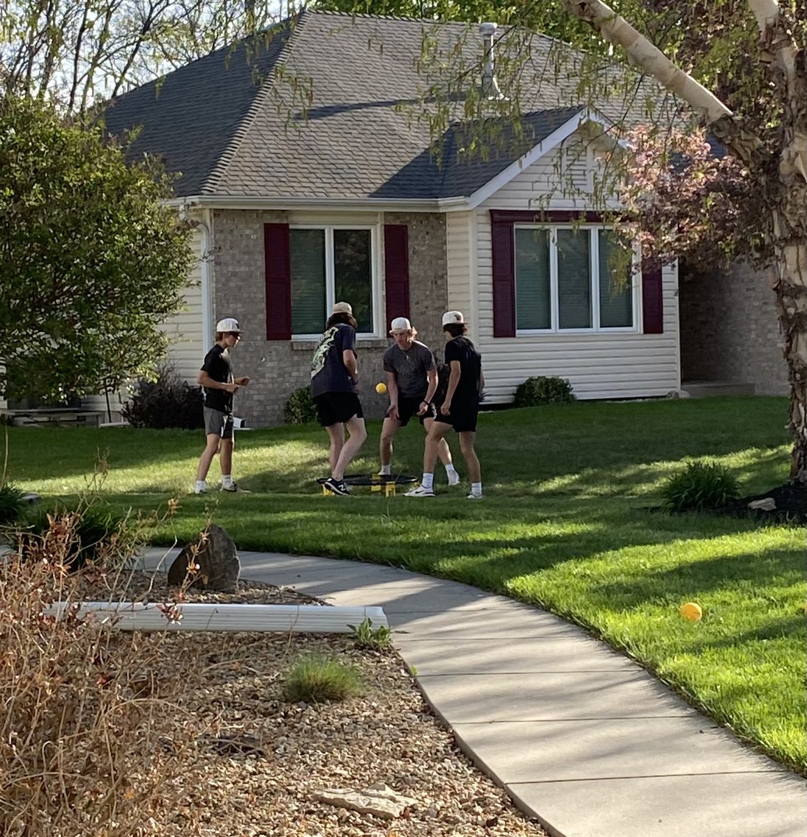 WaverlyBase_V's tweet photo. Thank you to the Peterson’s for hosting our boys tonight and everyone else who helped! Had some beautiful weather and good times! Time now for the district tournament! #LinkInTheChain https://t.co/eamEAkS1Vo