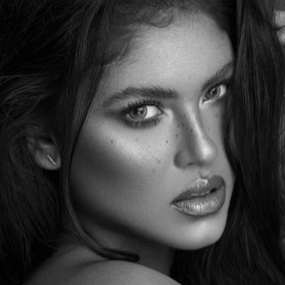 AR_Trina's tweet photo. #NewProfilePic https://t.co/Zl54BPDBb5