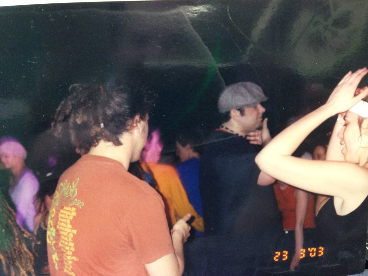 MusicoloJake's tweet photo. @juliannegrasso Lol. You probably don’t know this about me but in college and after I grew my hair so long and thick that it was dreadlocks. Literally https://t.co/aeyhwfccFP