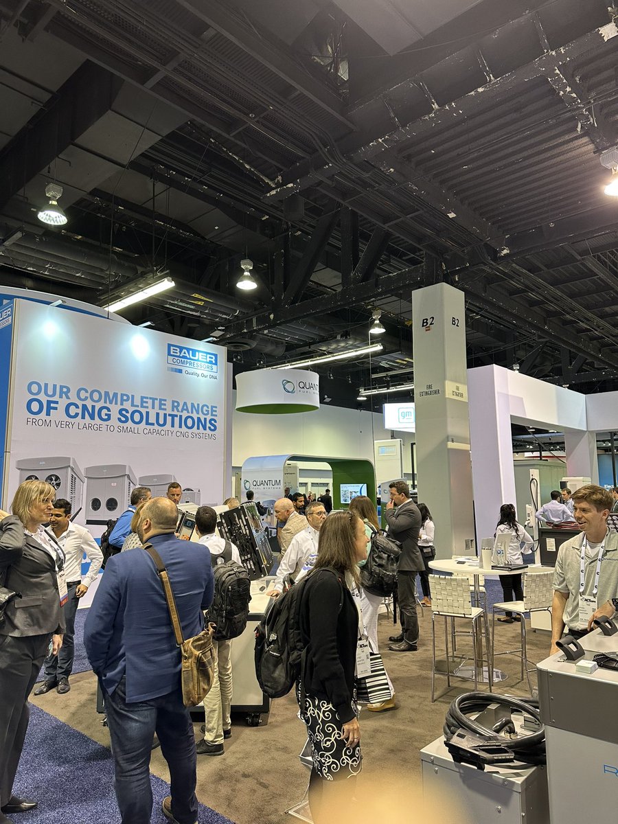 SDPRPRO's tweet photo. It was great to spend the day w/the @WebastoEVUS team at ACT Expo where attendees learned how the innovative charging solutions from #WebastoChargingSystems and #Posicharge help reduce #emissions and improve the #environment.
#ActExpo2023 #Sustainability #CleanTransportation https://t.co/H9yOZPQYRf