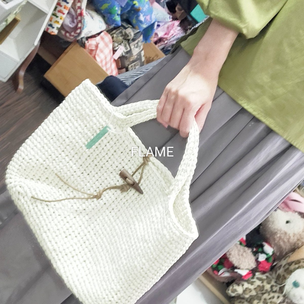 FLAME83665388's tweet photo. BAMBOO SHOOTさんの新作ビニールバック入荷しました✨
本日14:00迄営業しています
5/5～7お休み
5/8(月)午���から営業予定
まだ改装中です🙇🏻‍♀️
 #FLAME  #handmade  #板橋  #駅近  #手編み https://t.co/e5UXyppj0e