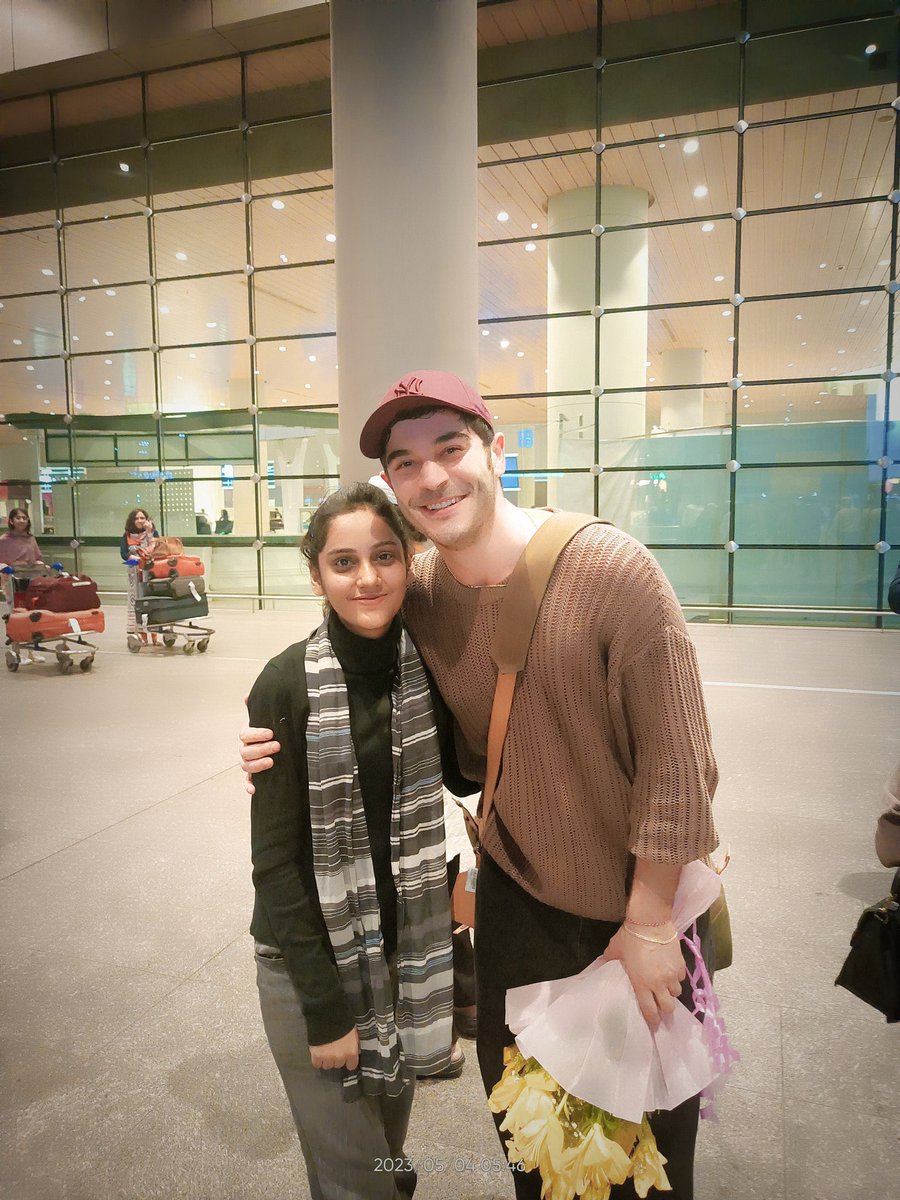 BurakEngFan's tweet photo. #BurakDeniz is in India to attend the event of "Ficci Frames 2023", Asia's largest media, television and entertainment conference, where he will be the guest of honor. 🇮🇳💫 #FICCIFRAMES2023 #FICCIFRAMES https://t.co/Md4BaPcOrx