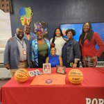 Photo by Percy Julian Girls Basketball🏀 (@LeeLadyGenerals)