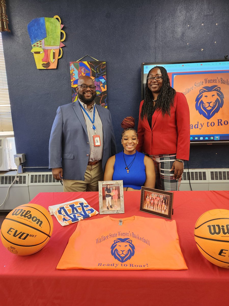 LeeLadyGenerals's tweet photo. Congratulations goes out to our Lady General, Charity Fantroy, on signing her NLI today to play collegiate basketball at Wallace State Community College in Hanceville, AL. @PrincipalAMarsh  @csheri23 @theleegenerals #LeeU 🏀 https://t.co/G7ootP9CYc