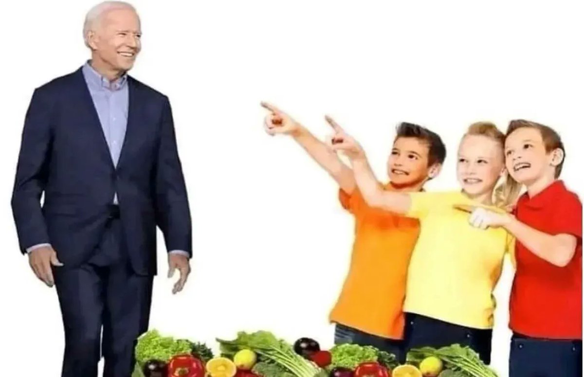 FunnyPicsDepot's tweet photo. Hey kids, point to your least favorite vegetable! https://t.co/jkLFOImnZi