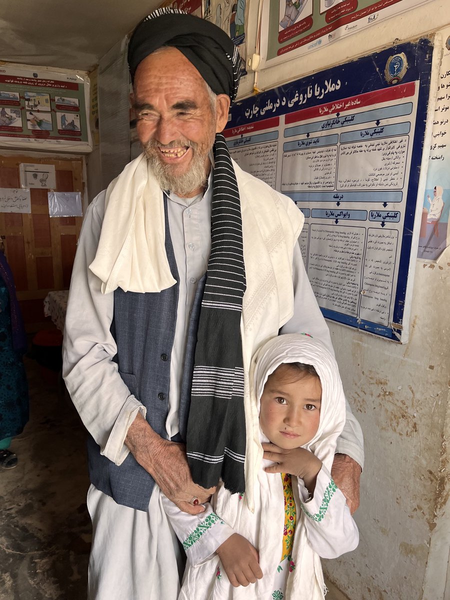 Proud Grandpa is head of the health shura ( committee) in Jaarf Village Daikundi. His daughter is the local midwife. Could his granddaughter be the village doctor someday? #ForEveryChild, Hope. ⁦<a href="/UNICEFAfg/">UNICEF Afghanistan</a>⁩