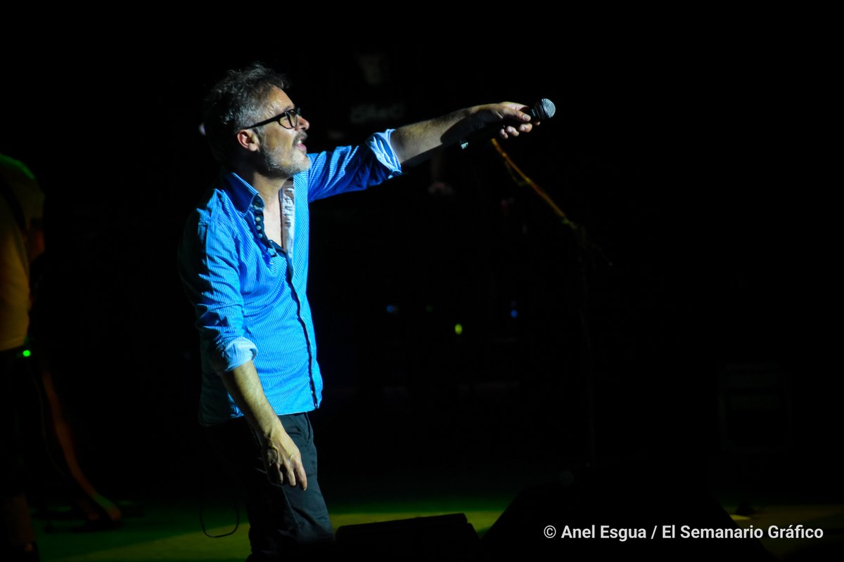 semanalgrafico's tweet photo. #Galería | V.E.H.N. de Love of Lesbian.

🔗 https://t.co/46Sn7McsAP

📷: @AEsgua https://t.co/70DvcMlMpx