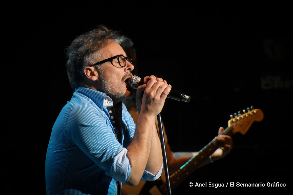 semanalgrafico's tweet photo. #Galería | V.E.H.N. de Love of Lesbian.

🔗 https://t.co/46Sn7McsAP

📷: @AEsgua https://t.co/70DvcMlMpx