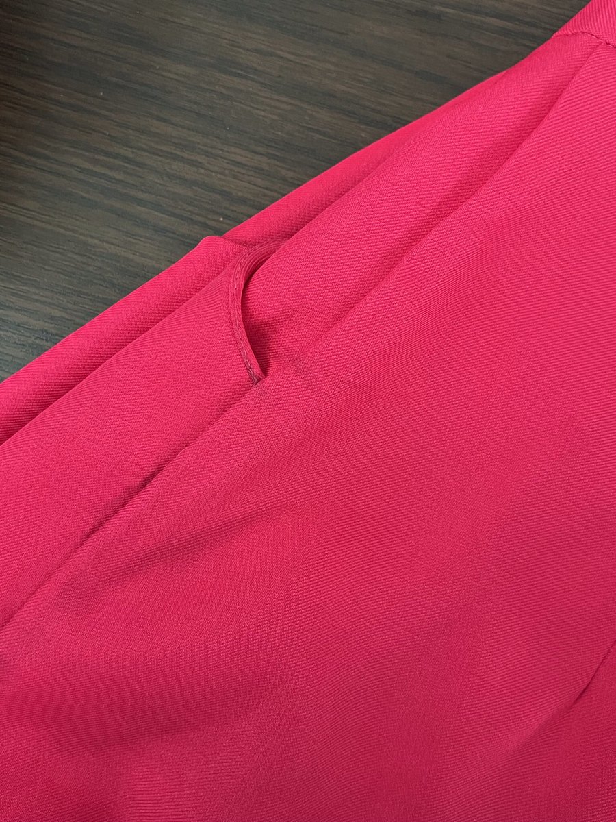 secondhand_1's tweet photo. #ส่งต่อ กางเกง glam pants สี hot pink ของ sistersfabric ไซส์ L 150 บาทรวมส่งค่า *มีตำหนิตามรูป* #ส่งต่อกางเกงขายาว #ส่งต่อกางเกงมือสอง #geschwisters #sistersfabric #ส่งต่อsistersfabric #ส่งต่อเสื้อผ้ามือสอง #ส่งต่อเสื้อผ้ามือสองสภาพดี https://t.co/utgy477gJz