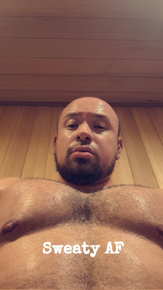 adriandiamond69's tweet photo. CUM LICK THAT SWEAT OFF MY BOD!! #Shirtless #Gym #suana  #drippingsweat https://t.co/K0N5jT0jS0