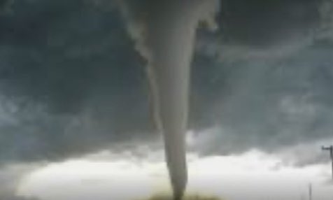 ACamanelli's tweet photo. It must be a coincidence that we’re having 145mph winds & Twister is playing 🌪️
#FlyingCows
#StormChaser
#TwistAndShout https://t.co/Hm26S79d0c