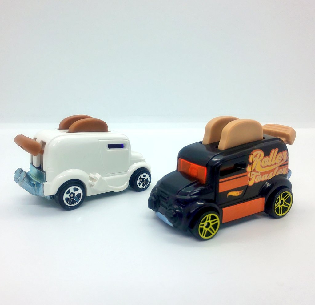 K45364540's tweet photo. 本日はバースデイからキャンペーンカーを無事連れることができ、Asada氏の謎車がまた増えました。
#ミニカー
#ホットウィール
#hotwheels
#謎車
#ローラートースター
#RollerToaster
#RyuAsada https://t.co/McaNq32glP