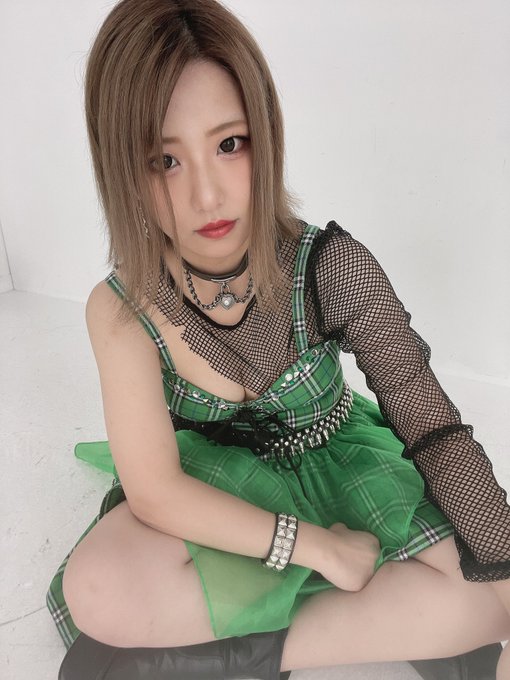コスプレイヤー望月うかるのTwitter画像7