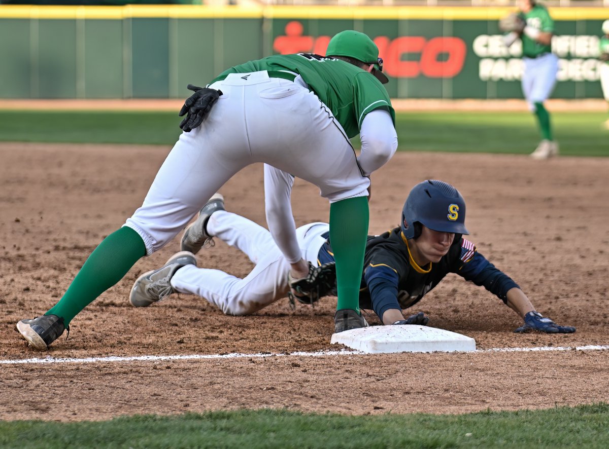 ImpactSportsUS's tweet photo. Bolts Defeat Springfield 8-6
Link in bio for full photo collections. #northmontbaseball #boltsbaseball #northmont #northmontthunderbolts #gwoc #gwocbaseball #baseballphotography #sportsphotography #sportsphotographer #miamivalleybaseball #sportsrecruiting #ohsaa #ohsaabaseball https://t.co/fV4zVBoxvN