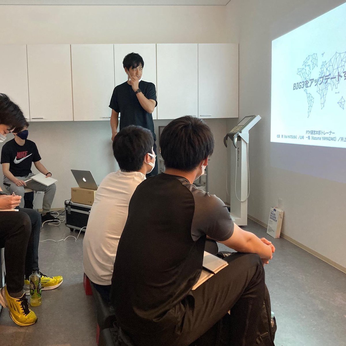 kai_matsuba's tweet photo. 【セミナー実施報告】
今回は完全クローズドで開催しましたが、反響もありましたので次回はSNS等で告知して実施したいと思います📳
#Performance_Treasure_Map
#パフォーマンストレジャーマップ
#PTM
#進化し続ける教科書
#K_Map
#はじまりの地図
#トレーナー
#アスリート
#コーチ
#セミナー https://t.co/MvZ8pyWko3
