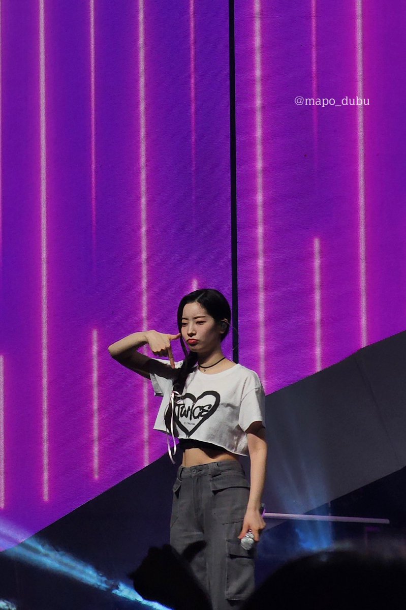 my best shots of dahyun at the concert 🥹

#DAHYUN 
#RTBinSydney 
#TWICE_5TH_WORLD_TOUR #TWICE_5TH_WORLD_TOUR_IN_SYDNEY