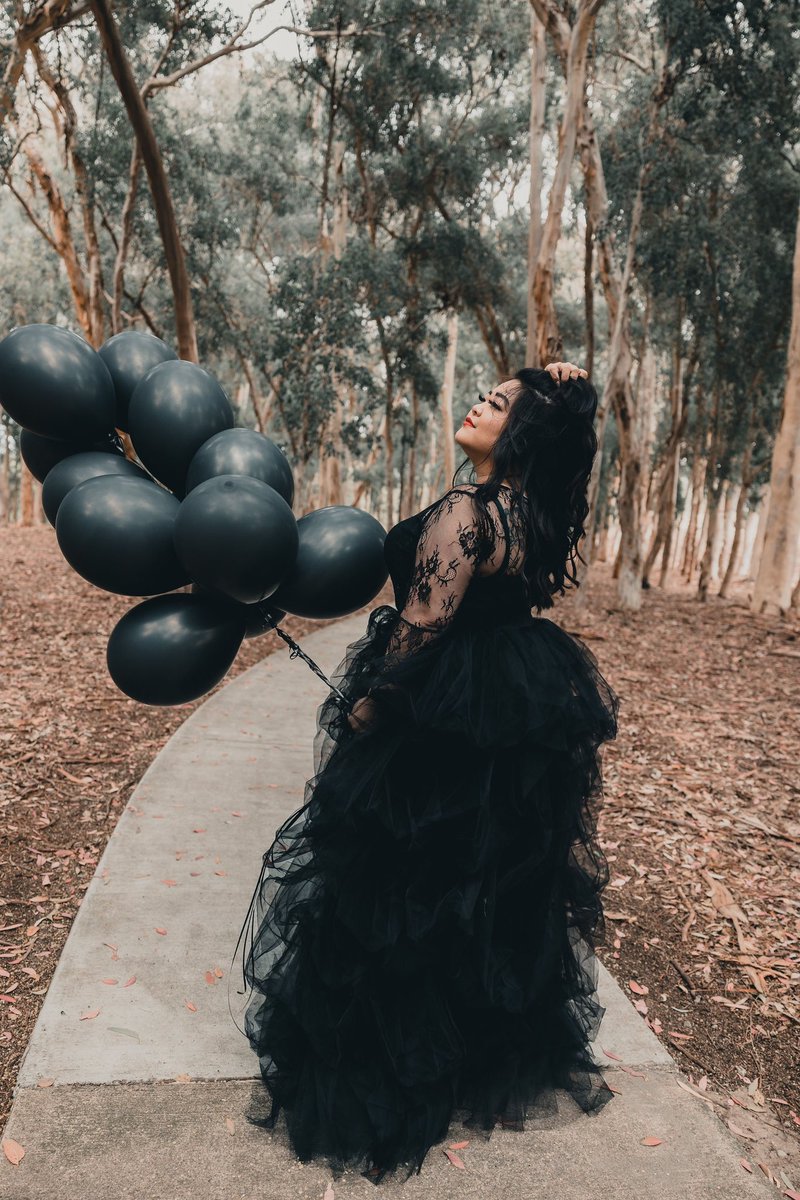 kelseeee415's tweet photo. 30🖤✨ https://t.co/2y8BO5wIuZ