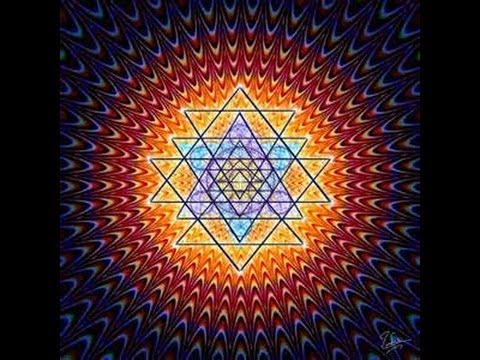 LesProctor's tweet image. You are born of a royal lineage of joy, love, compassion &amp;amp; peace. To define yourself in terms of your limited human experience is to deny yourself who you really are. It's in our DNA: The flower of life, the fruit of life, the seed of life. Everything you need is in you. ♾❤️🧬🌸