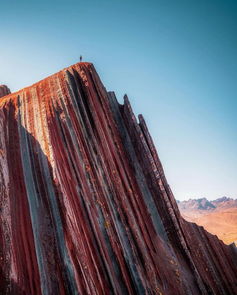 Peru’s rainbow mountains are a testament to all the natural beauty present in the country.

Photo: @hikingbangers

📍Peru

#TrulyClassy #LuxuryListing #wheninperu #rainbowmountains #discoverperu #perunature