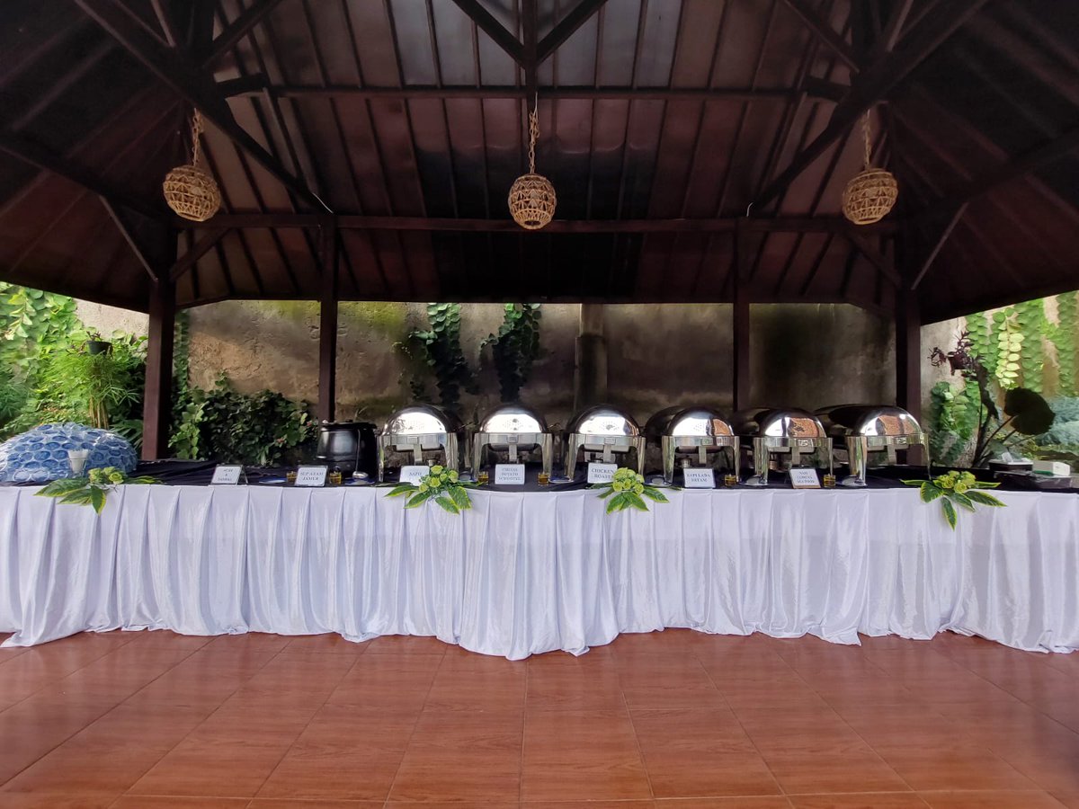 Curug_Sampireun's tweet photo. Gausah bingung kalau cari venue wedding outdoor di Bandung, Curug Sampireun aja 💫

Lokasi:
📍Jl. Soekarno Hatta No. 729A, Jatisari, Kec. Buah Batu, Kota Bandung (Curug Sampireun Bandung) 
 
#venuewedding #curugsampireun #wedding #bandung https://t.co/BtZFA77uZs