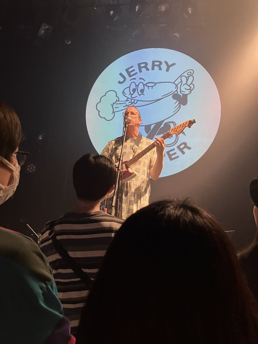 SumuKazaki's tweet photo. 昨日のライブは本当によかった
まさかのムスタングだったとは
一応ポータプだけどLPを買った
カラーレコードは今回が初めて
#jerrypaper #live #colouredVinyl https://t.co/PdiexdYTL0