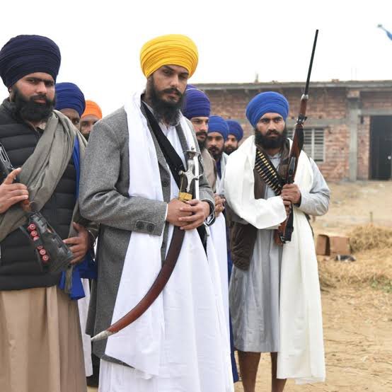 WPDAustralia's tweet photo. ਨਾਨਕ ਸੋ ਸੂਰਾ ਵਰੀਆਮੁ ਜਿਨਿ 
ਵਿਚਹੁ ਦੁਸਟੁ ਅਹੰਕਰਣੁ ਮਾਰਿਆ ॥

ਗੁਰਮੁਖਿ ਨਾਮੁ ਸਾਲਾਹਿ ਜਨਮੁ ਸਵਾਰਿਆ ॥ https://t.co/UqCiUDUEeW