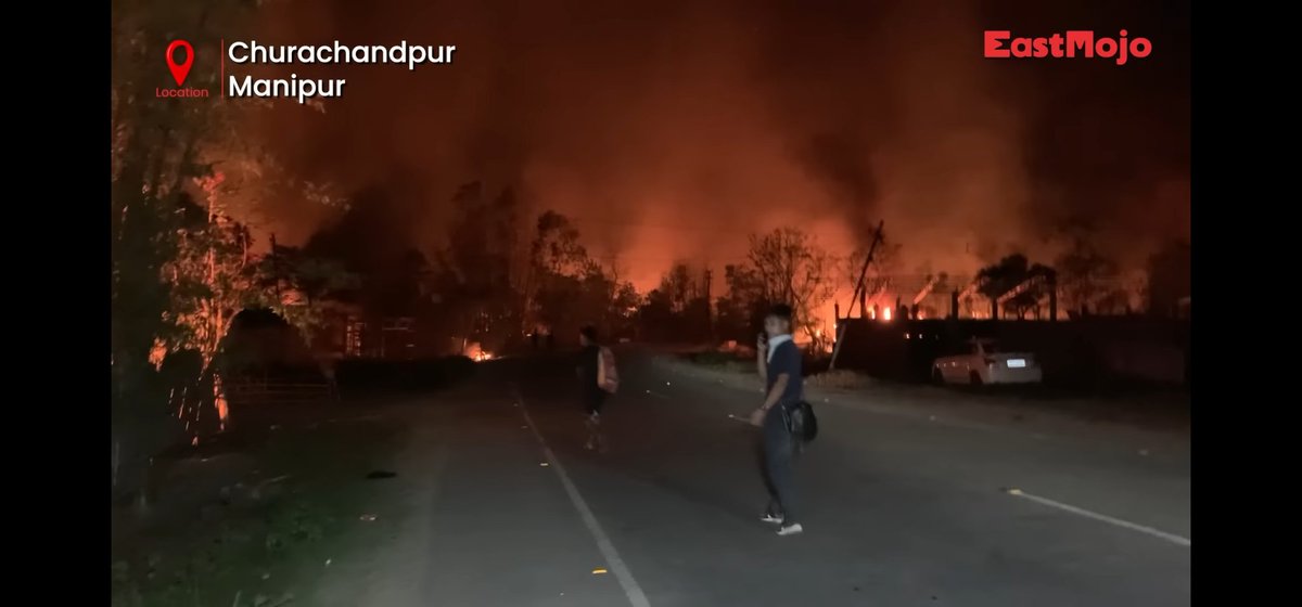 NNongpok's tweet photo. How are you going to  justify ?
Do students Rally carry AK47 and sophisticated arms?
Painful to see how people ve stoop down to this level ?
Houses ve been reduced to ashes and how many others have lost their lives ?
I pray good sense n wisdom prevails amongst leaders ? https://t.co/d8IYXrJdbs