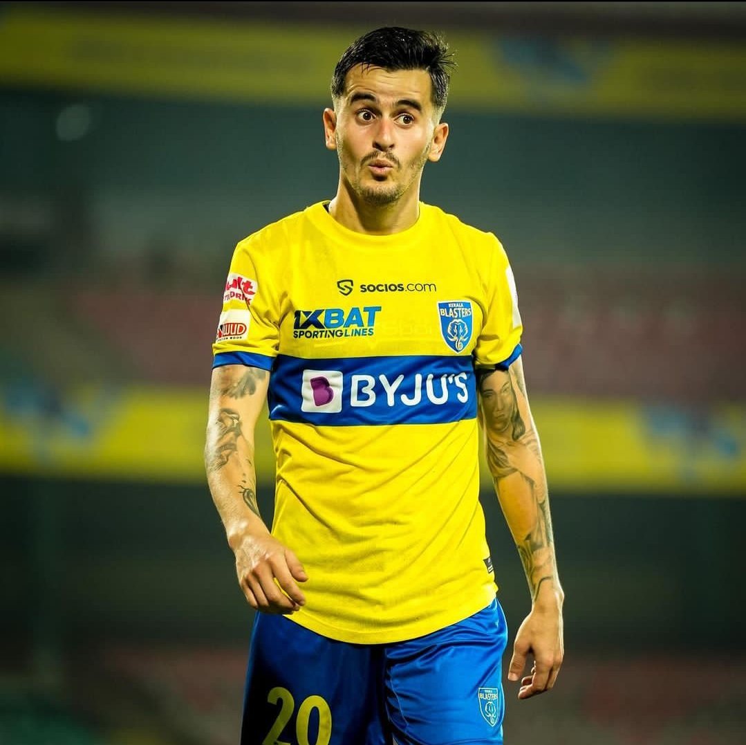 19Midfielder's tweet photo. What's the best Luna moment ever ?
🔮 #KBFC #KeralaBlasters #Manjappada #IndianFootball https://t.co/XCIfBqluKl