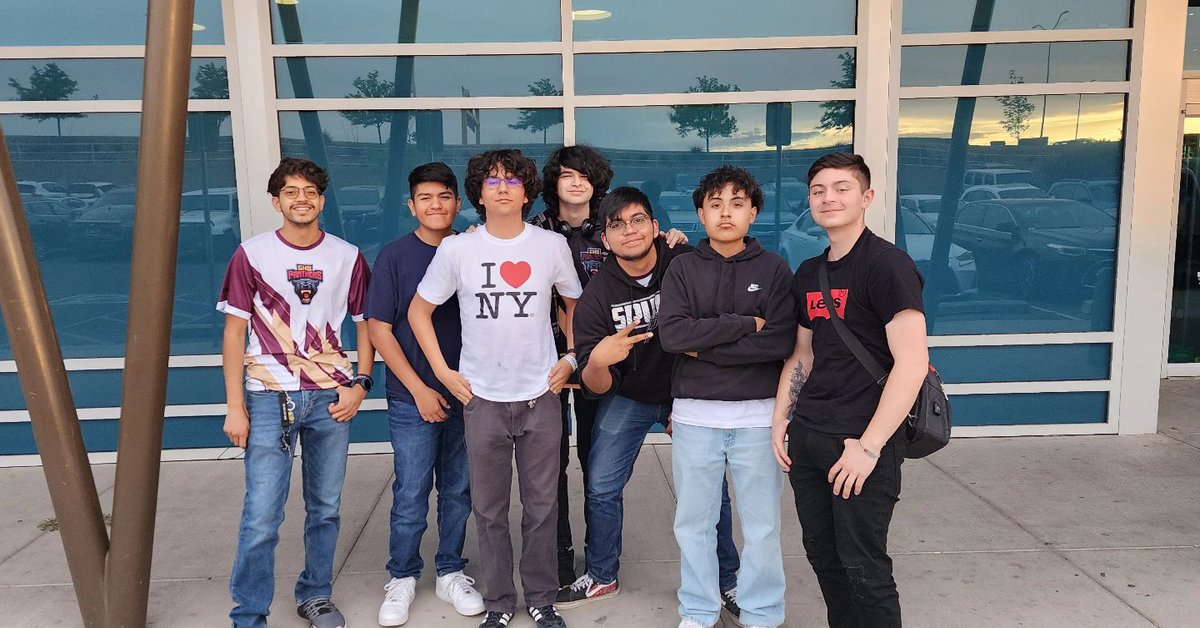 Made it to Albuquerque!!! Time for some food! Shout out to the rest of the Esports club for sending us off!

And thanks for <a href="/esportsgear/">GearRivals</a> for the jerseys getting in on time!