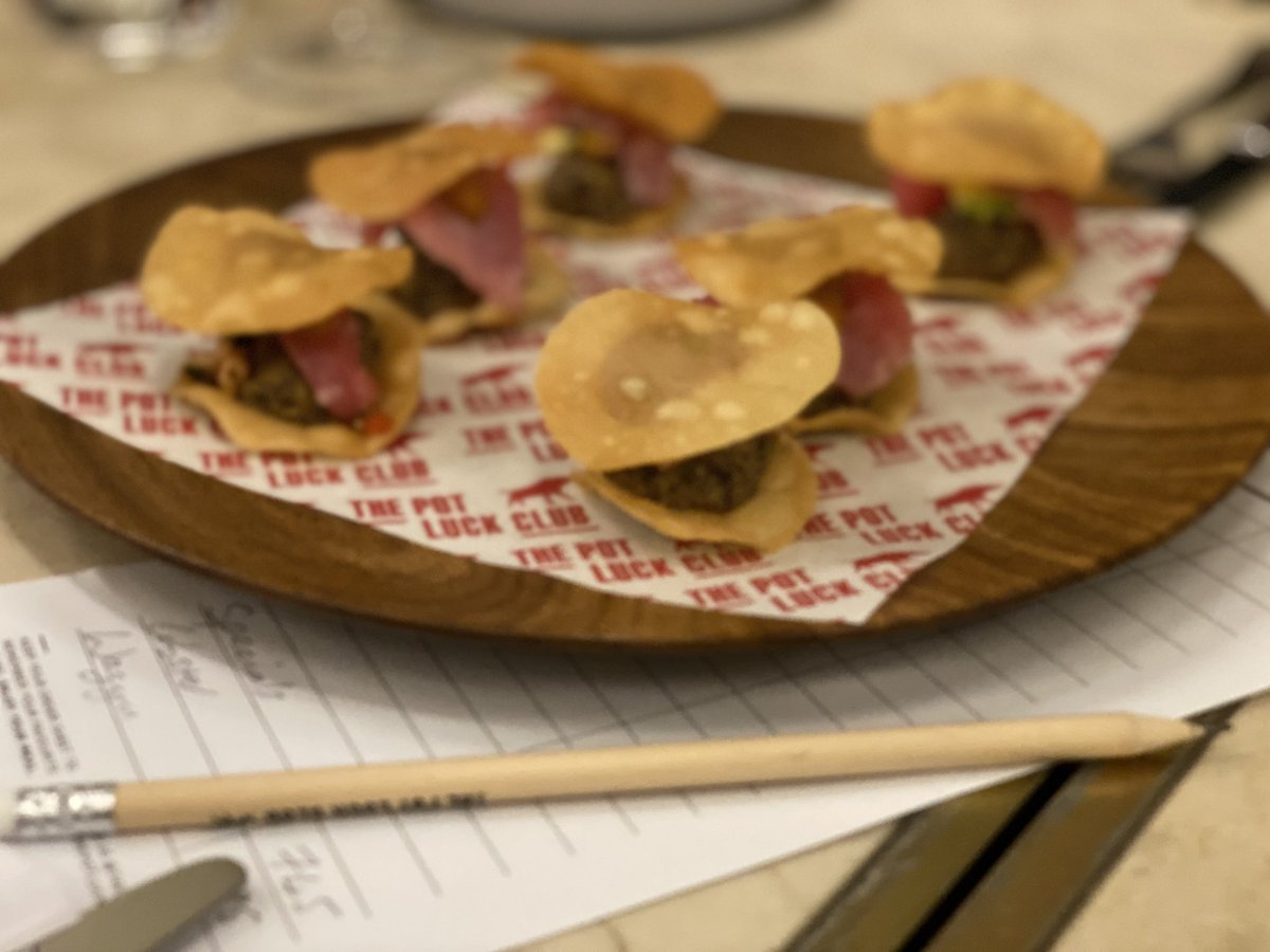 Dan Nicholl tweet media