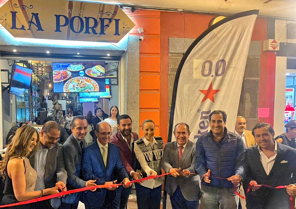Te felicito <a href="/miguelin89/">Migue Iñigo</a>, por tu nuevo proyecto #LaPorfi, ubicado en el corazón de #Puebla.

Auguro que les irá muy bien, a ti y a tu gran equipo. 🤝🎉