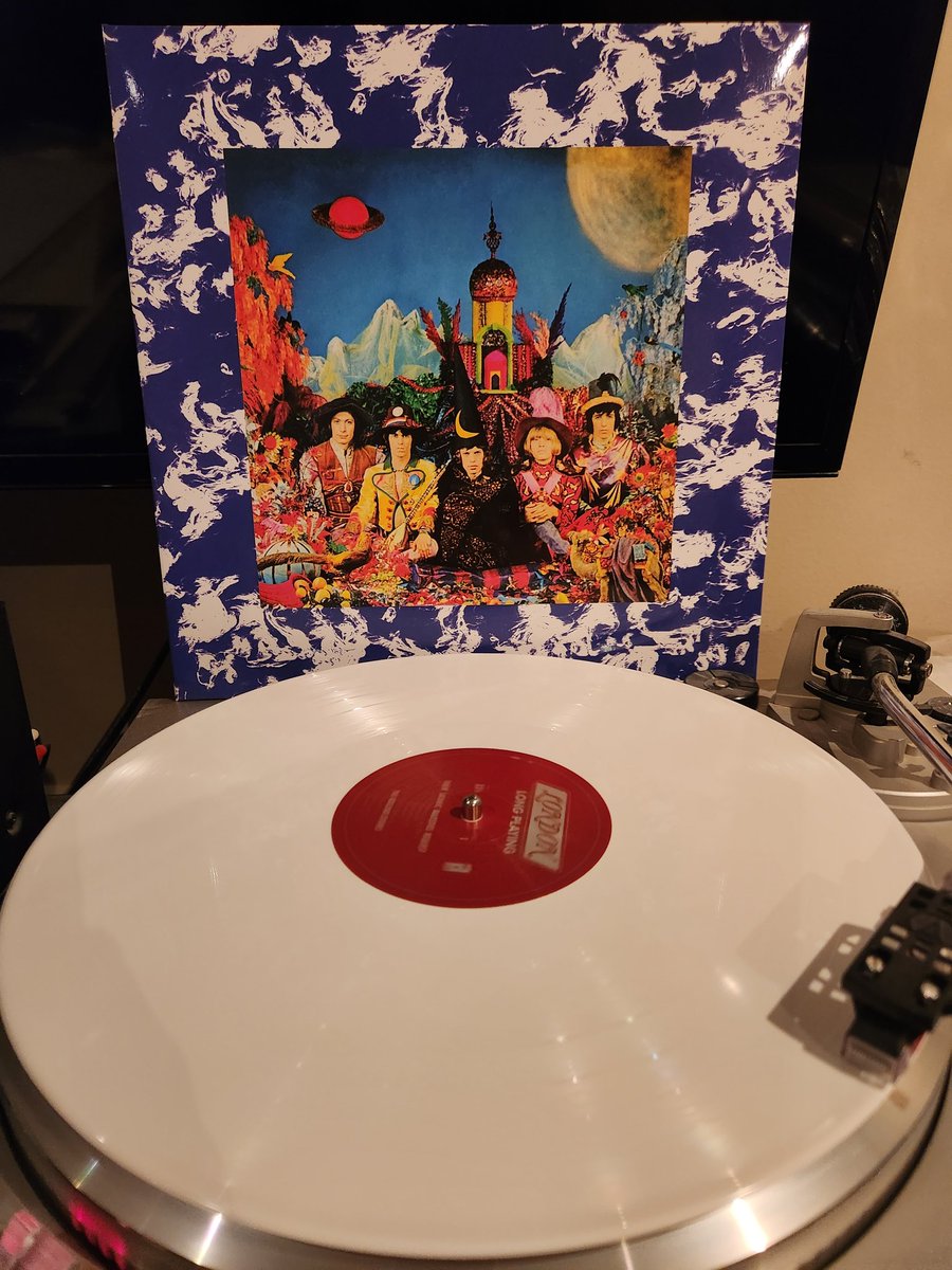 SpinVinyl1's tweet photo. The Rolling Stones - Their Satanic Majesties Request is a definite psych album favorite. I love the darker vibes on this. I've never heard it in mono before and it sounds great!
#TheRollingStones #TheirSatanicMajestiesRequest #vinylrecords #2000Man #Citadel #vinylrecords https://t.co/cxAGQ9sp1V