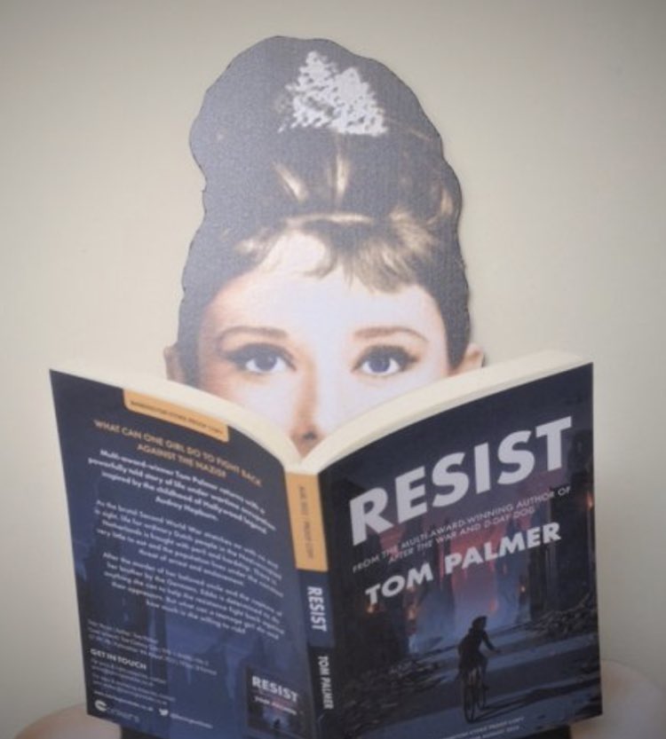 It’s #AudreyHepburn’s birthday today. Win a signed copy of RESIST, based on the story of her childhood in Nazi occupied Holland: Deadline midnight. One winner. Please RT to compete. Thank you!
tompalmer.co.uk/resist