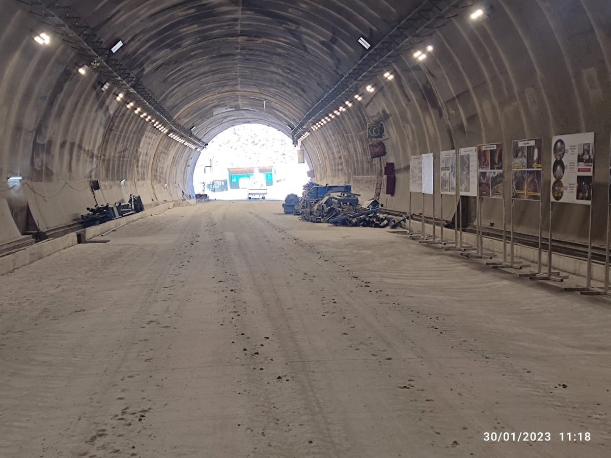 The terrain could be treacherous, but its timid in front of human will!
 
Admire grit &amp; determination of <a href="/BROindia/">𝐁𝐨𝐫𝐝𝐞𝐫 𝐑𝐨𝐚𝐝𝐬 𝐎𝐫𝐠𝐚𝐧𝐢𝐬𝐚𝐭𝐢𝐨𝐧</a> for constructing Sela Tunnel on Balipara Charduar Tawang Road in Arunachal Pradesh by challenging the tough conditions.

The project nearing completion under Sela