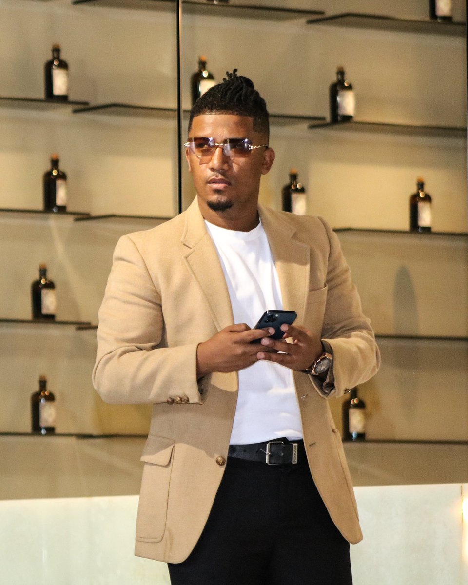 Jay Paris tweet media