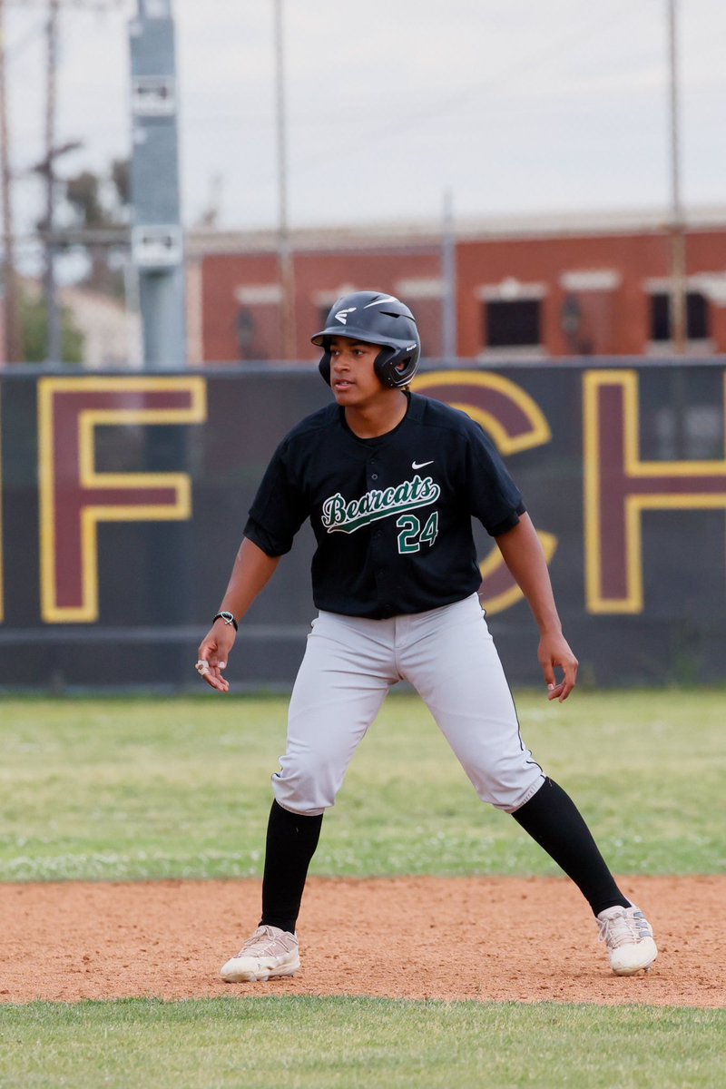 Bonita_Baseball's tweet photo. Bearcats are headed to Round 2!

Santiago (W)
Vazquez 3-4, 2 Runs
Perez 2-3, RBI, Run
Patterson 2 RBI, 2 Runs
Holley 2-3, 2RBI, 2 Runs
Brunk 3-5, 2 RBI
Bradshaw 1 Run
Villa 2 Runs
Owens 1 Run https://t.co/S1m2TY1Isi