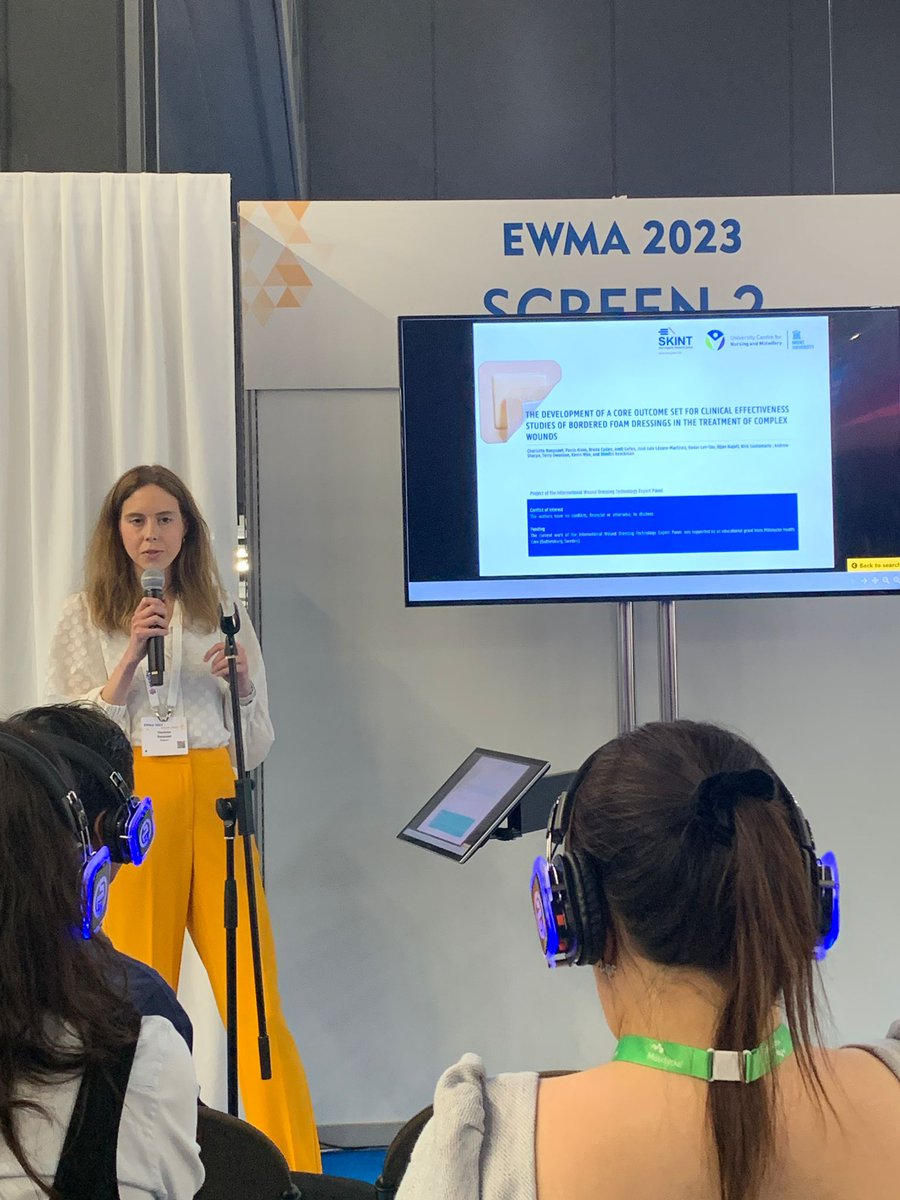 Charlotte Raepsaet tweet media