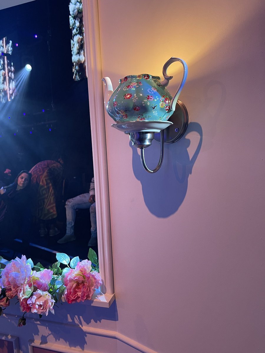 johnsparano's tweet photo. British Night on Masked Singer. Finally got to use the teapot sconces from Universal Property. Also, giant macarons from Lennie, oversize teacups from LM Treasures, Flowers from Greenset, furniture from Objects. #themaskedsinger #emmys #emmys2023 #universalproperty #propheaven https://t.co/q8uNO5bZeZ