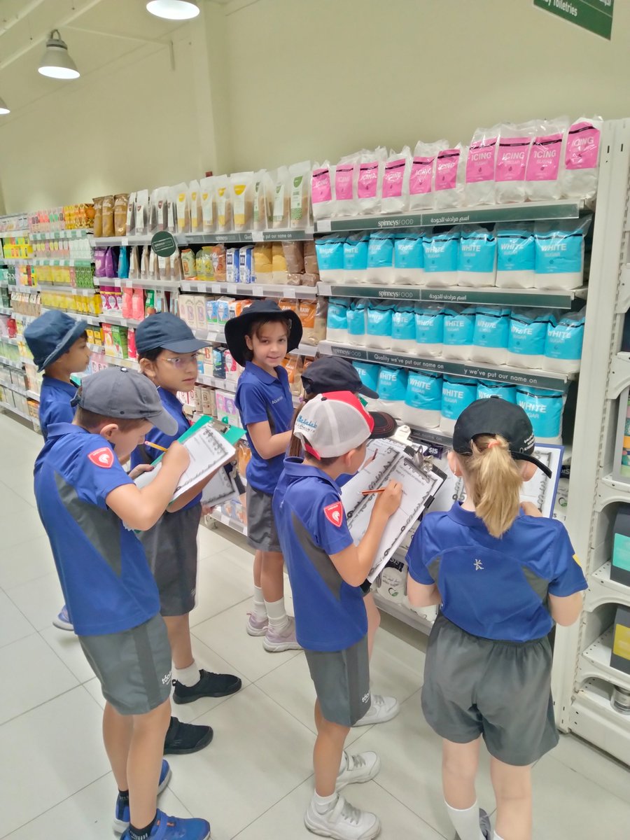 DBS_Year3's tweet photo. 3S had their maths lesson in Spinneys today! They got a real life experience of the topic of measure by looking at mass, volume and capacity @DubaiBritishEH #ProudlyTaaleem #BeginsatDBSEH https://t.co/SqMUiIf40w
