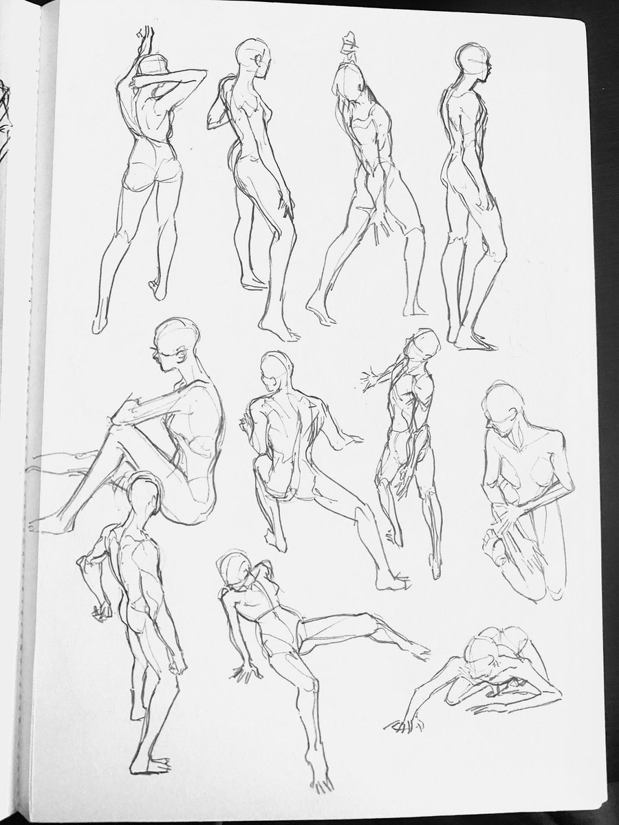 @SamizdatWorks I do have some older traditional sketches, the last two in charcoal 