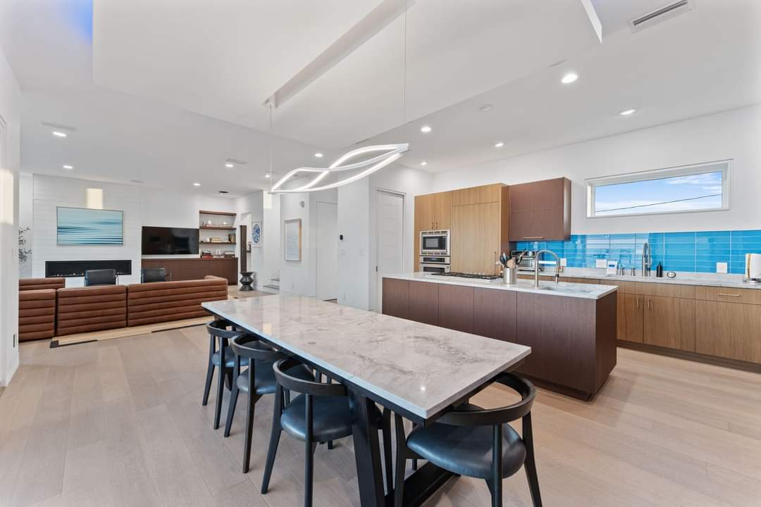 PhotosMayy's tweet photo. Hi photographers. 
We are experts in photo editing. The staff are all young people with high skills, creative and dynamic in this field. We have all the services in Real Estate Photo Editing.
Please get in touch with us if you need anything! Thanks for your time.
#HDR #Photo https://t.co/27FBKyYOXN